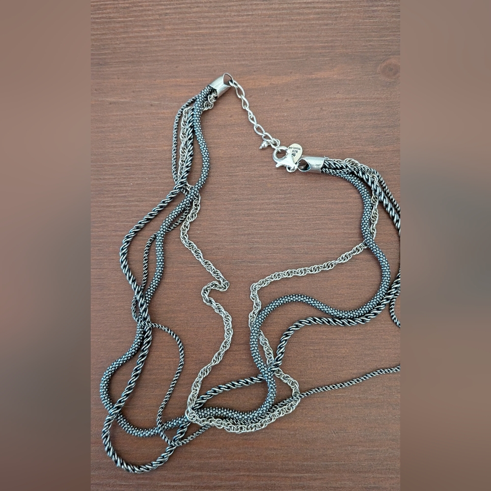 Elegant Silver-Toned Necklace